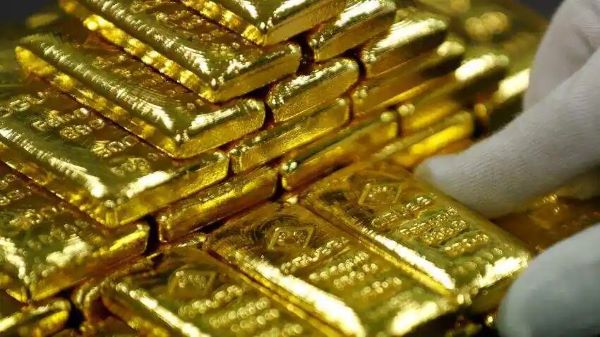  Gold Imports Surge 73% In 2021-22