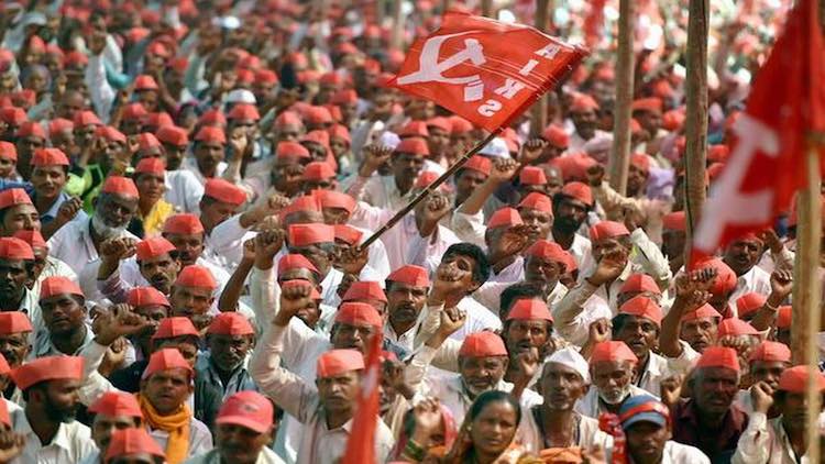 3,000 Maharashtra Farmers Begin 'Vehicle March' To Delhi, Protests Outside Reliance Office In Mumbai