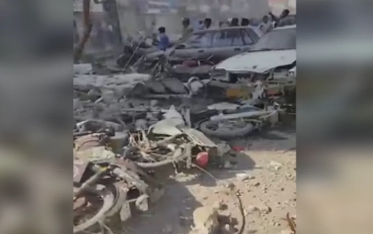 Pakistan: 3 Dead, 15 Injured In A Massive Explosion In Karachi