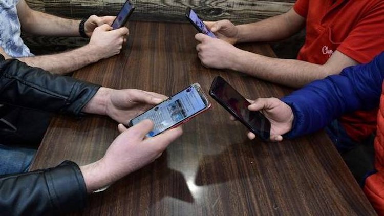 4G Internet To Be Restored In 2 J&K Districts On Trial Basis From Aug 15: Centre Tells SC