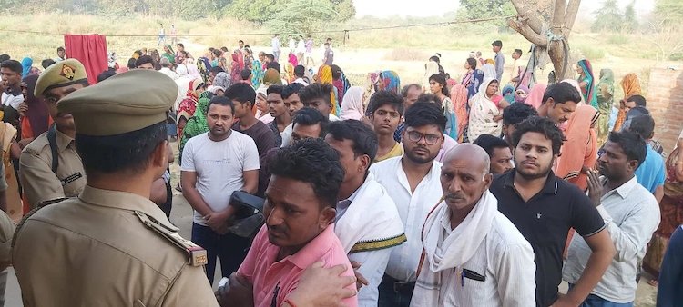 Prayagraj: 5 of Family Killed With Sharp Weapons Days After Similar Crimes In District 