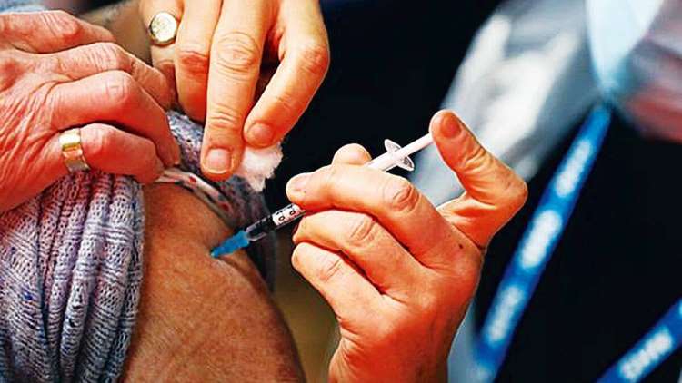 UP: Moradabad Hospital Worker Dies After Inoculation, Official Says Death Unrelated To Vaccine