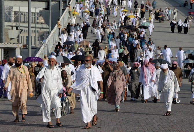 Saudi Arabia Bars International Pilgrims, Allows O