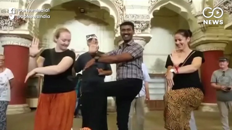 Madurai Tourist Guide Dances Into Foreigners' Hear