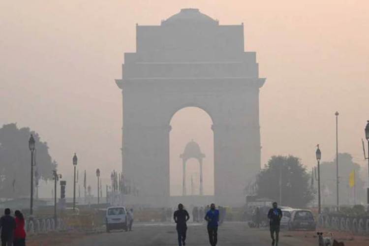 Delhi's Air Remains Toxic Three Days After Diwali