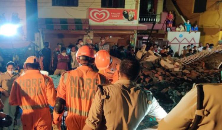 Building collapses in Dehradun after incessant rai