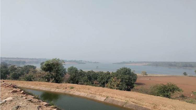 Rajghat Dam Swallows Fertile Land In Central India