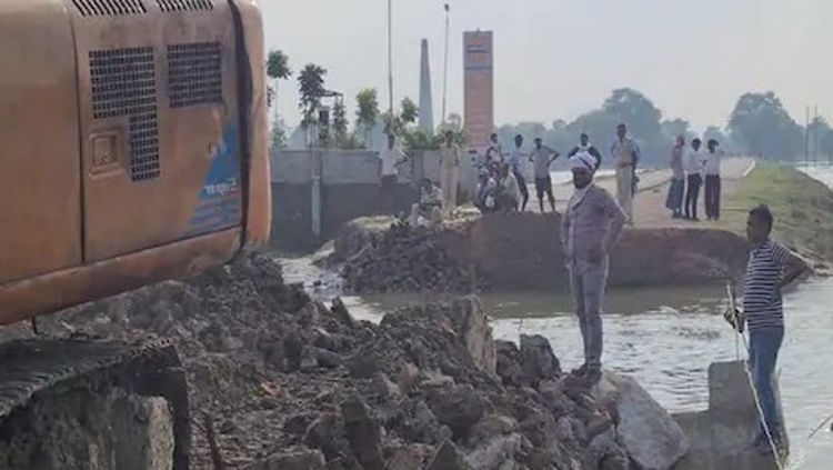 Bihar: Bridge’s Approach Road Washed Away Hours Be