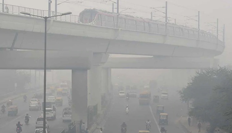 Delhi-NCR's air hazardous for the second day, clos