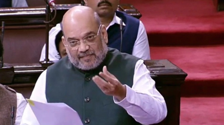 Opposition opposes Amit Shah not naming Muslims in