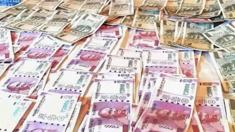 Surat Crime Branch Busts Fake Currency Racket