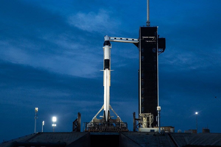 SpaceX Launch Called Off Due To Bad Weather