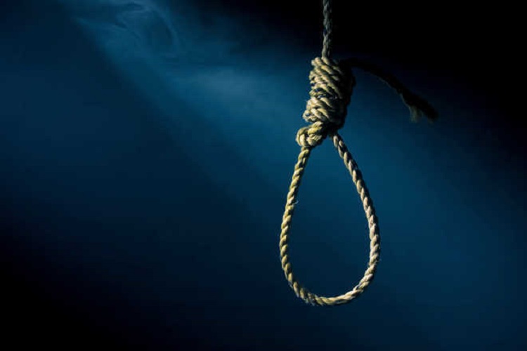Four patients of Corona committed suicide in 48 ho