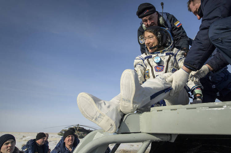 Record-Breaking Woman NASA Astronaut Returns To Ea