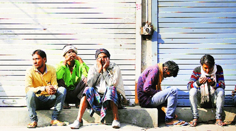 lockdown: daily wage workers of all states upset